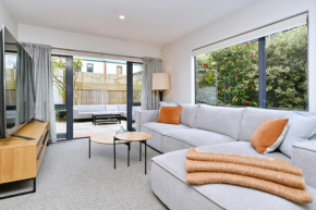 Ely Street - Christchurch Holiday Homes